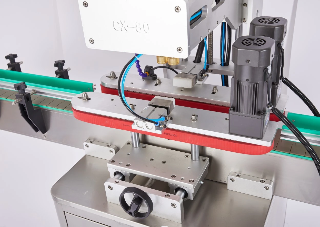 automatic capping machine (2)